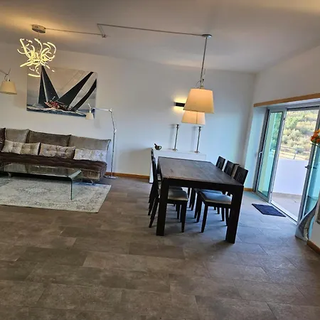 Lakehouse